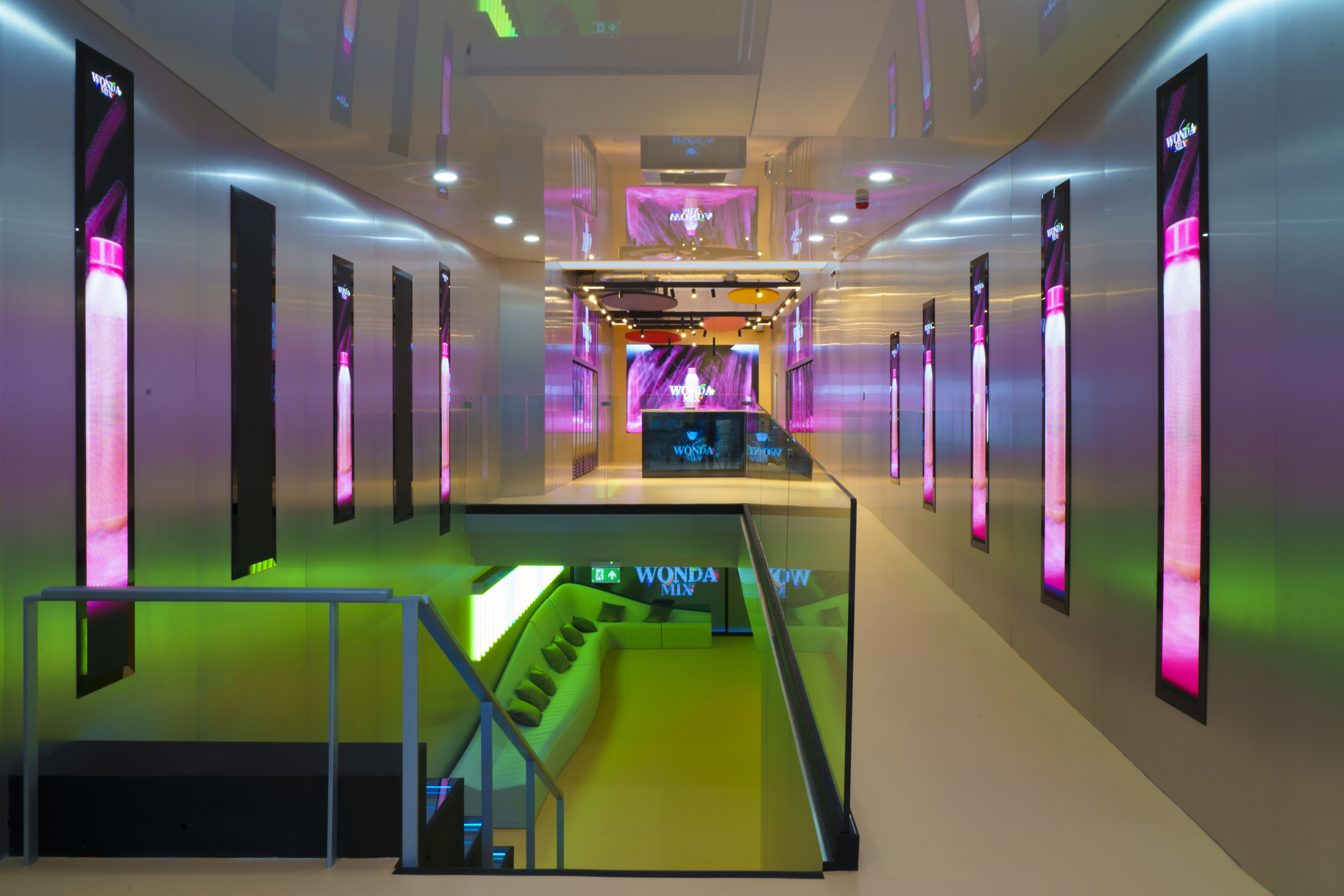 Wondamix store interior